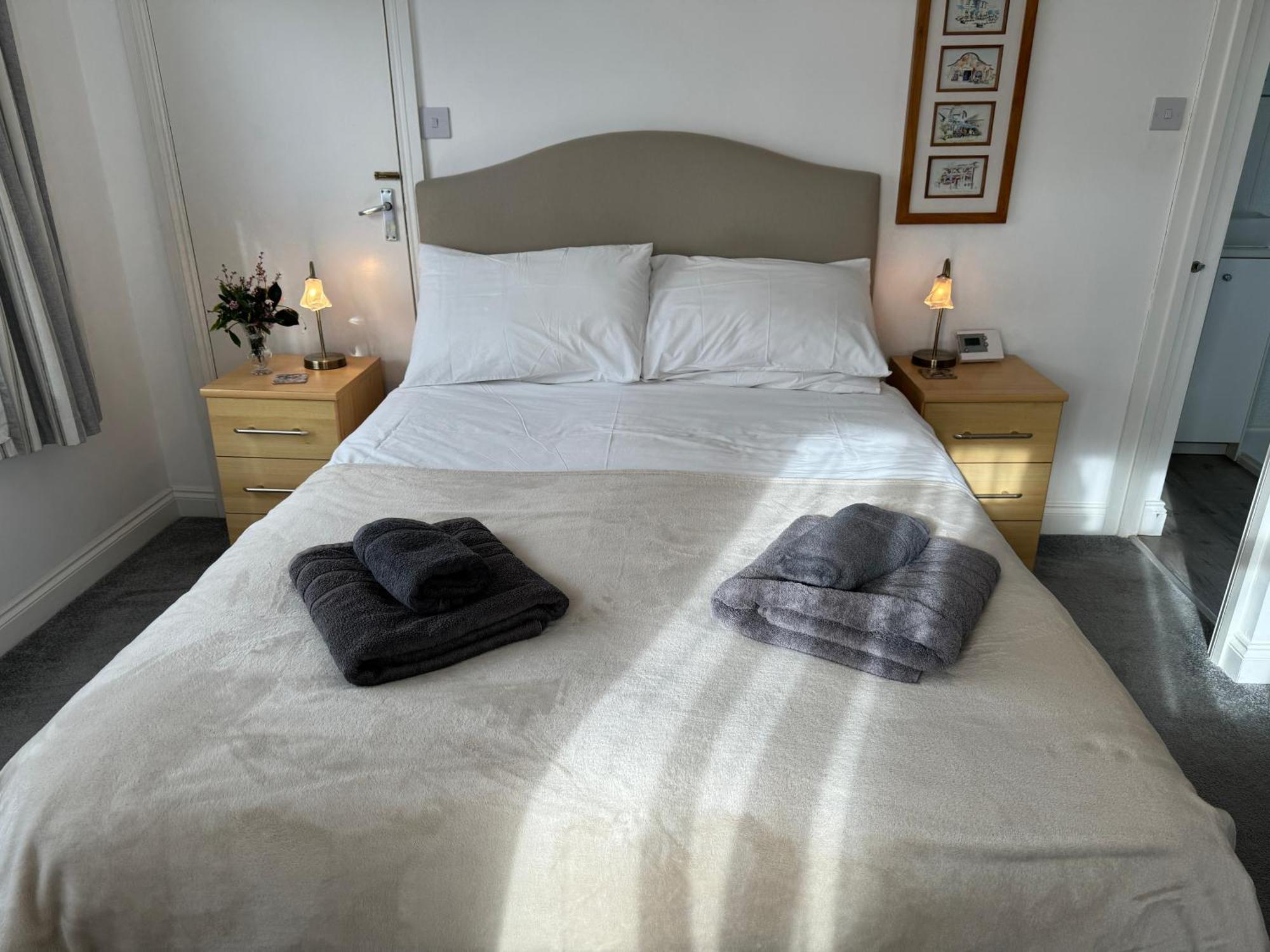 Mulberry Lawn Apartments Brading Экстерьер фото